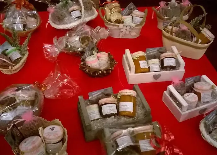 Farm Agriturismo La Borgaccia مزرعة للإقامة Baiso