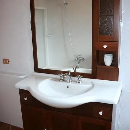 Farm Agriturismo La Borgaccia Farm stay Baiso