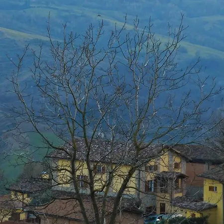 Farm Agriturismo La Borgaccia *