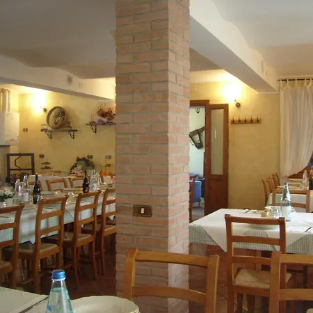 Farm Agriturismo La Borgaccia *