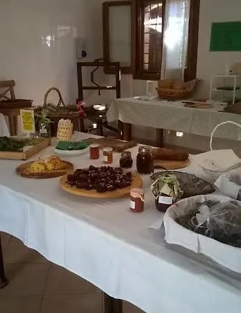 Farm Agriturismo La Borgaccia *