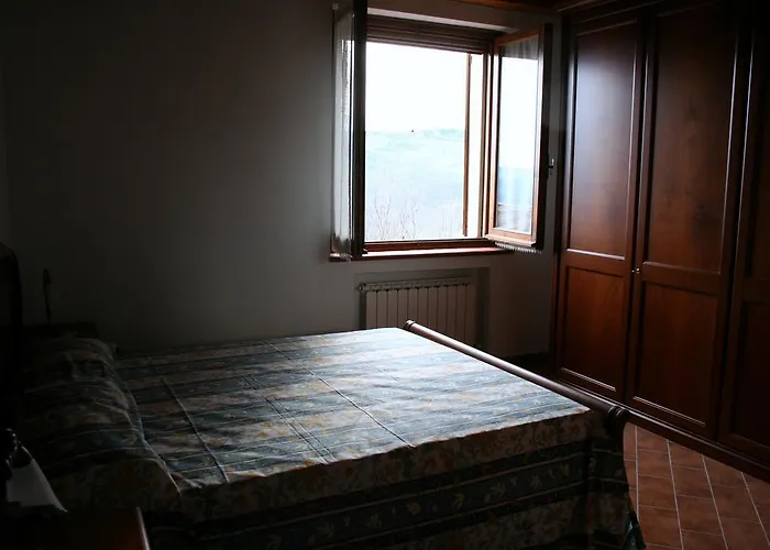 Farm Agriturismo La Borgaccia *