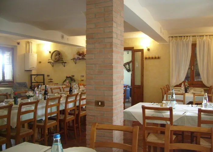 Farm Agriturismo La Borgaccia *