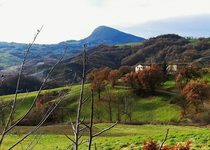 Lantgård Farm Agriturismo La Borgaccia Baiso